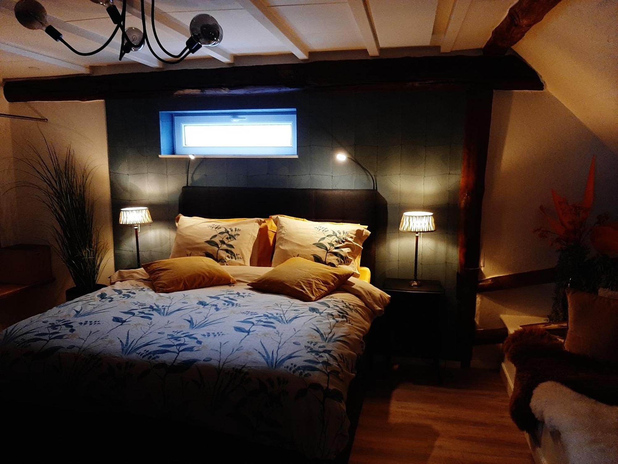 Loft De Hooizolder Met Sauna Bij Te Boeken Gees Exteriör bild